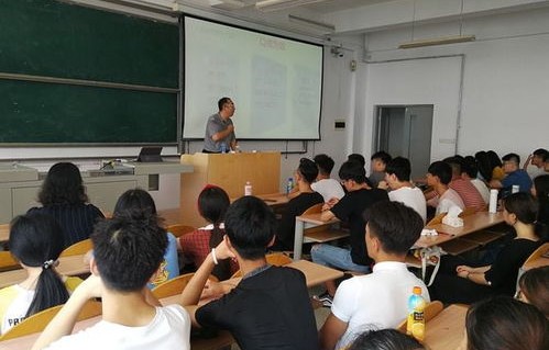 电子商务专业毕业三年